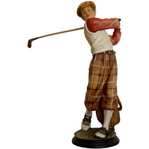 Golfista d´epoca con sacca
